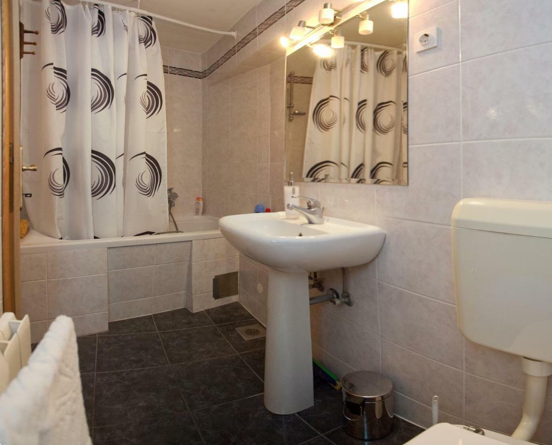 Apartment Nevica Split Exterior foto